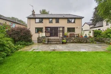 Property for Auction in Cumbria - 3 Aikrigg End, Burneside Road, Kendal, Cumbria LA9 6DZ