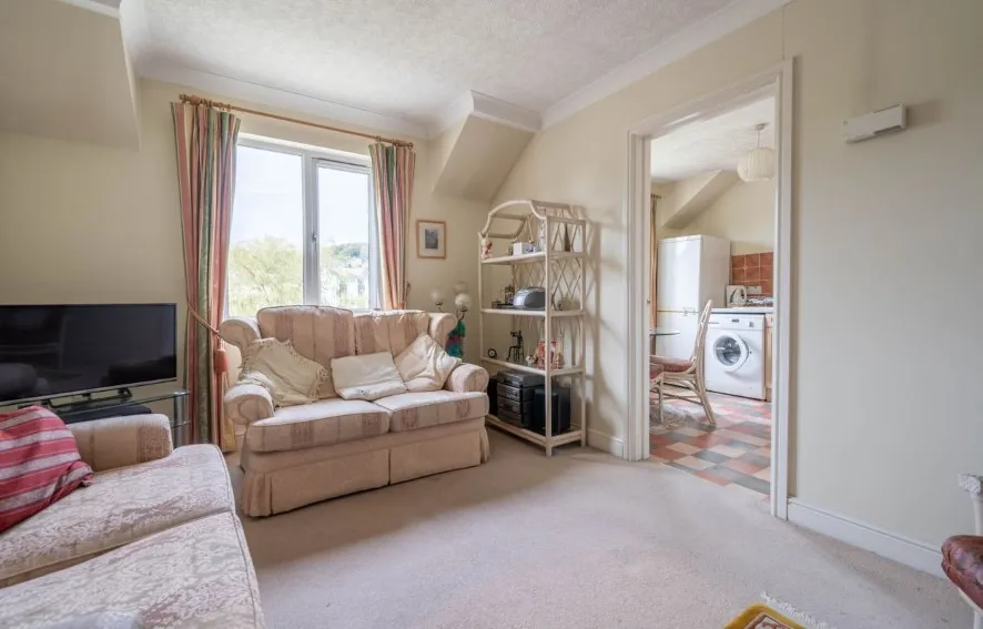 Property for Auction in Cumbria - Flat 11, Weavers Court, Queen Katherine Street, Kendal, Cumbria LA9 7FB