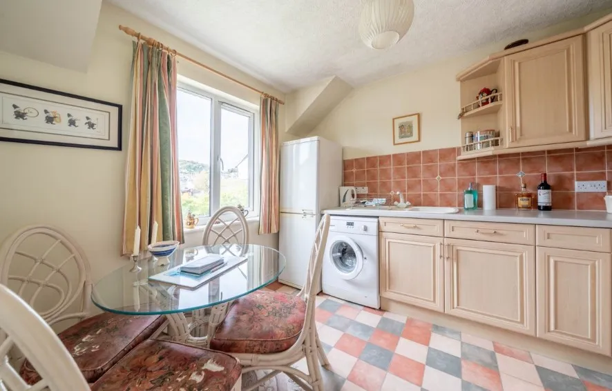 Property for Auction in Cumbria - Flat 11, Weavers Court, Queen Katherine Street, Kendal, Cumbria LA9 7FB