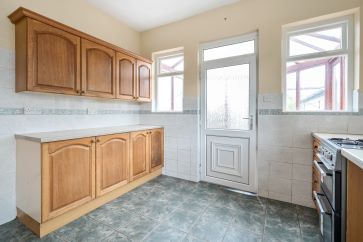 Property for Auction in Cumbria - 36 Crescent Green, Kendal, Cumbria LA9 6DR