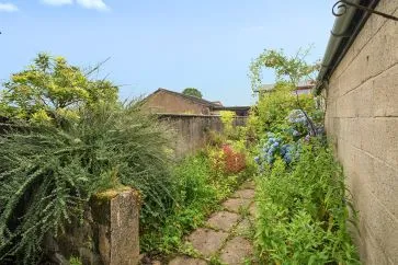 Property for Auction in Cumbria - 36 Crescent Green, Kendal, Cumbria LA9 6DR