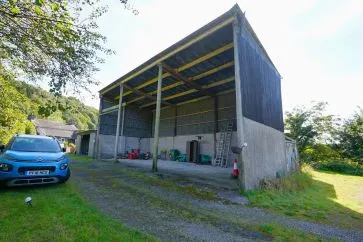 Property for Auction in Cumbria - Ealinghearth Farm, Haverthwaite, Ulverston, Cumbria LA12 8JR