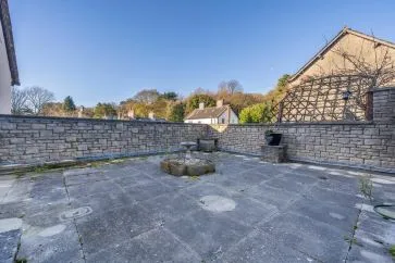 Property for Auction in Cumbria - 7 Kents Bank House, Kentsford Road, Grange-Over-Sands, Cumbria LA11 7BB