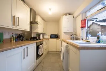 Property for Auction in Cumbria - 1 Castle Crescent, Kendal, Cumbria LA9 7AN