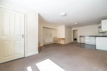 Property for Auction in Cumbria - Flat 4, 8 Kent Street, Kendal, Cumbria LA9 4AT