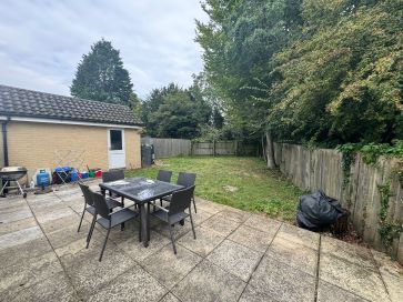 Property for Auction in East Anglia - 4 Victor Charles Close, Weeting, Brandon, Suffolk IP27 0PF