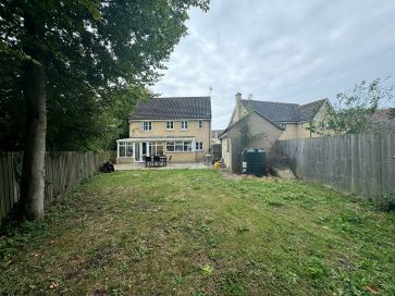 Property for Auction in East Anglia - 4 Victor Charles Close, Weeting, Brandon, Suffolk IP27 0PF