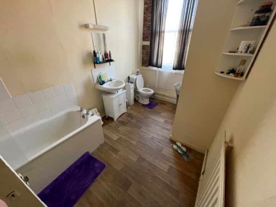 Property for Auction in East Anglia - 35 Bridge Street, Fakenham, Norfolk NR21 9AG