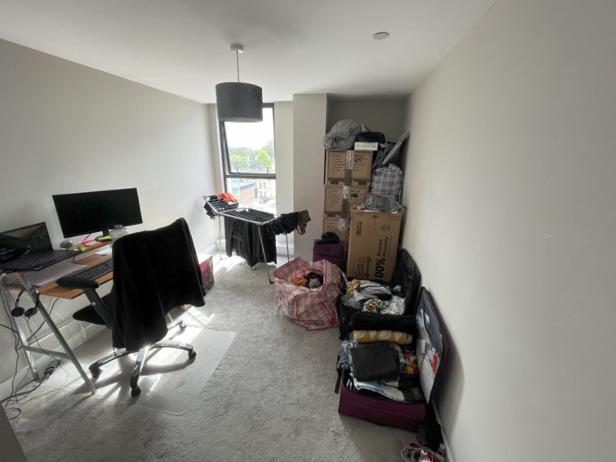 Property for Auction in East Anglia - Flat 94, Beaumont Court 61-71, Victoria Avenue, Southend-On-Sea, Essex SS2 6EB