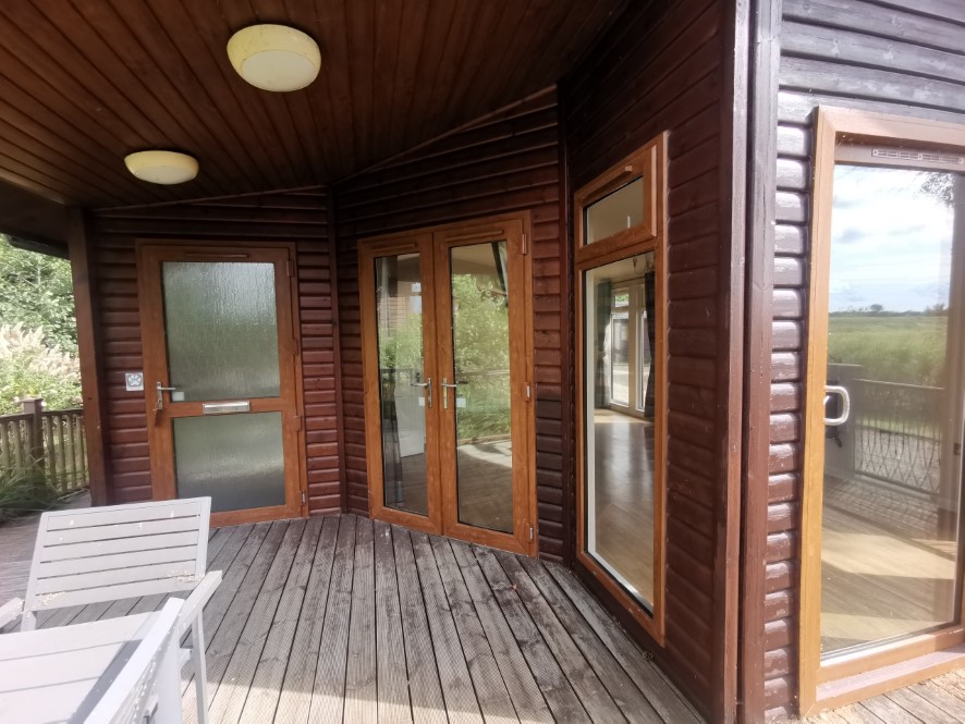 Property for Auction in East Anglia - Bungay Lodge, Waveney Inn and River Centre, Staithe Road, Burgh St. Peter, Suffolk NR34 0DE