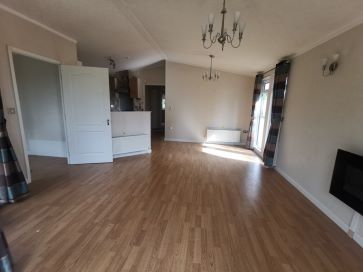Property for Auction in East Anglia - Bungay Lodge, Waveney Inn and River Centre, Staithe Road, Burgh St. Peter, Suffolk NR34 0DE