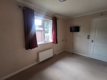 Property for Auction in East Anglia - Bungay Lodge, Waveney Inn and River Centre, Staithe Road, Burgh St. Peter, Suffolk NR34 0DE
