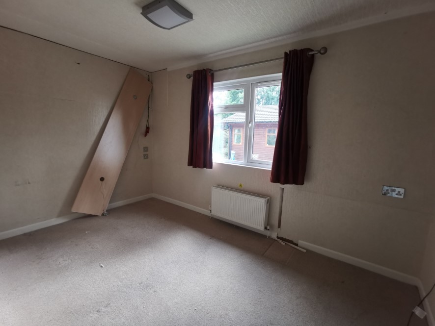 Property for Auction in East Anglia - Bungay Lodge, Waveney Inn and River Centre, Staithe Road, Burgh St. Peter, Suffolk NR34 0DE