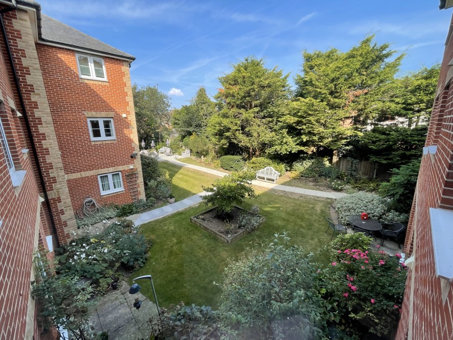 Property for Auction in East Anglia - Flat 22, Chancellor Court, Broomfield Road, Chelmsford, Essex CM1 1RY