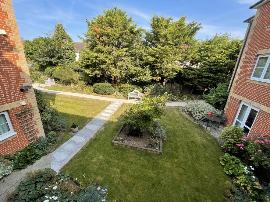 Property for Auction in East Anglia - Flat 22, Chancellor Court, Broomfield Road, Chelmsford, Essex CM1 1RY