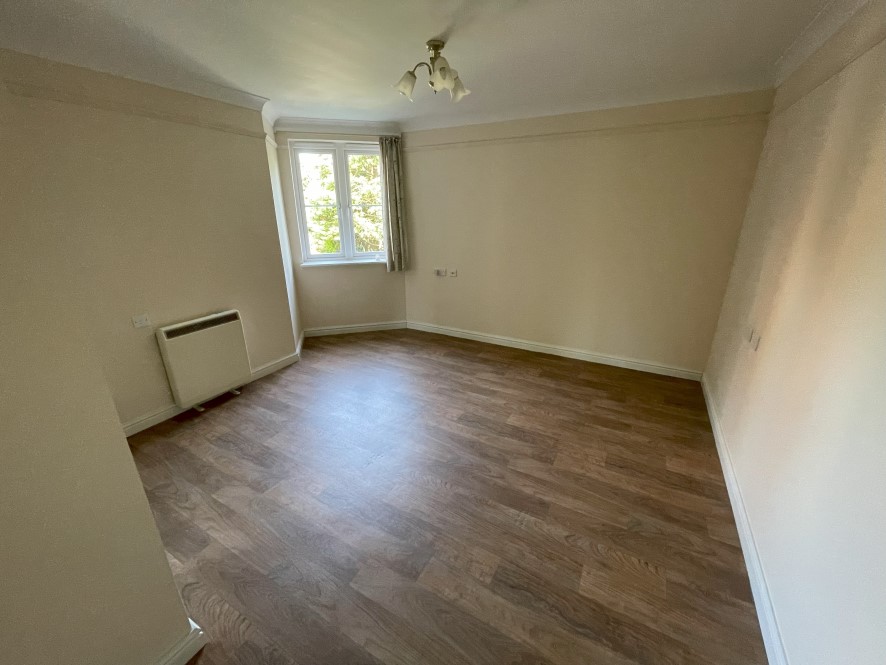Property for Auction in East Anglia - Flat 22, Chancellor Court, Broomfield Road, Chelmsford, Essex CM1 1RY