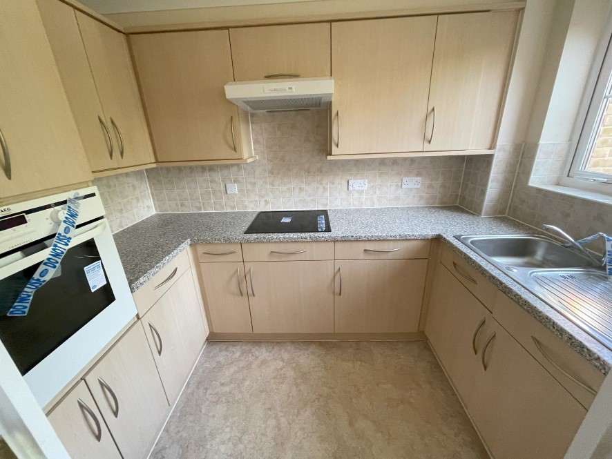 Property for Auction in East Anglia - Flat 22, Chancellor Court, Broomfield Road, Chelmsford, Essex CM1 1RY
