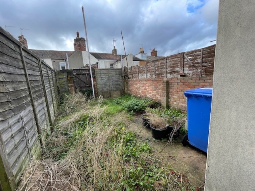 Property for Auction in East Anglia - 45 Bevan Street West, Lowestoft, Suffolk NR32 2AD