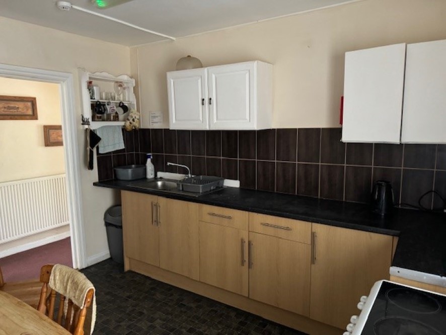 Property for Auction in East Anglia - 12- 14  Bridge Road, Sutton Bridge, Spalding, Lincolnshire PE12 9UA