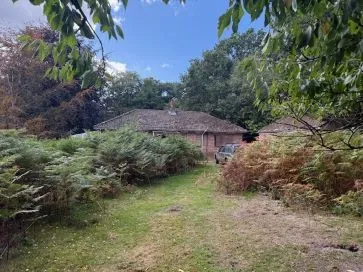 Property for Auction in East Anglia - Stonebeck, 2 Cromer Road, Hainford, Norwich, Norfolk NR10 3AT