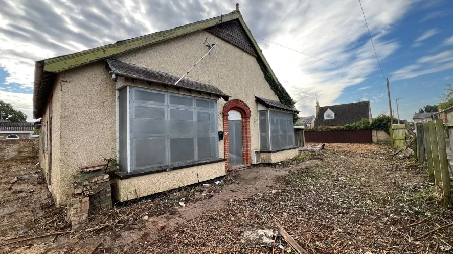 Property for Auction in East Anglia - Willow View, The Chase, March, Cambridgeshire PE15 9RJ