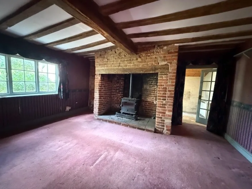 Property for Auction in East Anglia - Woodmans Lodge and Annexe, 38 The Street, Ashwellthorpe, Norfolk NR16 1HD