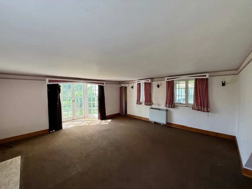 Property for Auction in East Anglia - Woodmans Lodge and Annexe, 38 The Street, Ashwellthorpe, Norfolk NR16 1HD