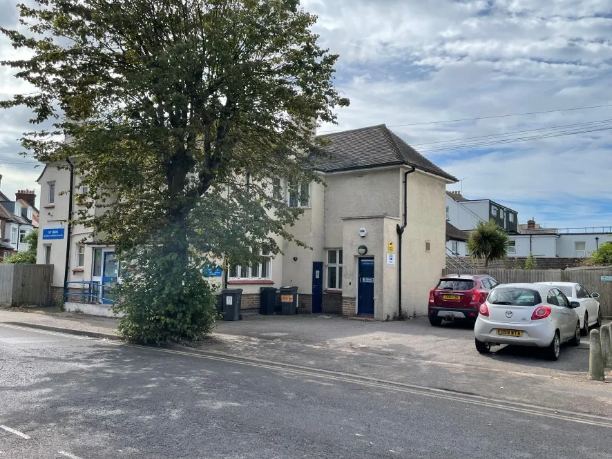 Property for Auction in East Anglia - 25 West Avenue, Clacton-On-Sea, Essex CO15 1EU