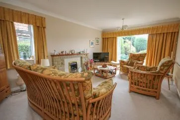 Property for Auction in East Anglia - 12 Sandy Lane, South Wootton, King&apos;s Lynn, Norfolk PE30 3NX