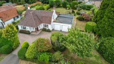 Property for Auction in East Anglia - 12 Sandy Lane, South Wootton, King&apos;s Lynn, Norfolk PE30 3NX