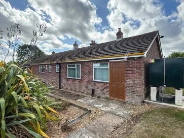 Property for Auction in East Anglia - Fortunes Well, 25 Holt Road, North Elmham, Dereham, Norfolk NR20 5JA