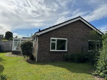 Property for Auction in East Anglia - 47 Old Vicarage Park, Narborough, King&apos;s Lynn PE32 1TH