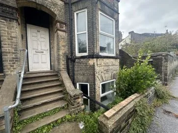 Property for Auction in East Anglia - 30 Milton Road East, Lowestoft, Suffolk NR32 1NU