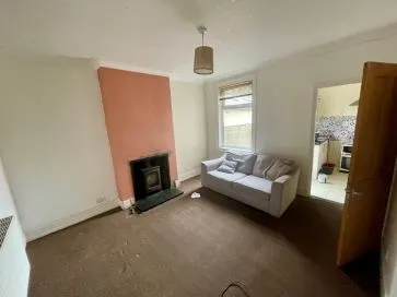 Property for Auction in East Anglia - 61 Hutland Road, Ipswich, Suffolk IP4 4HQ