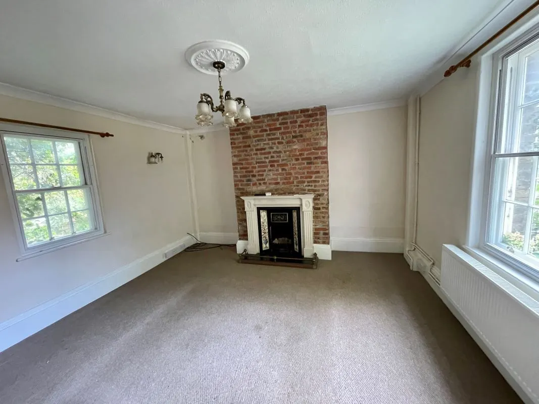 Colchester, Essex, CO2 7HB - Online Auctions