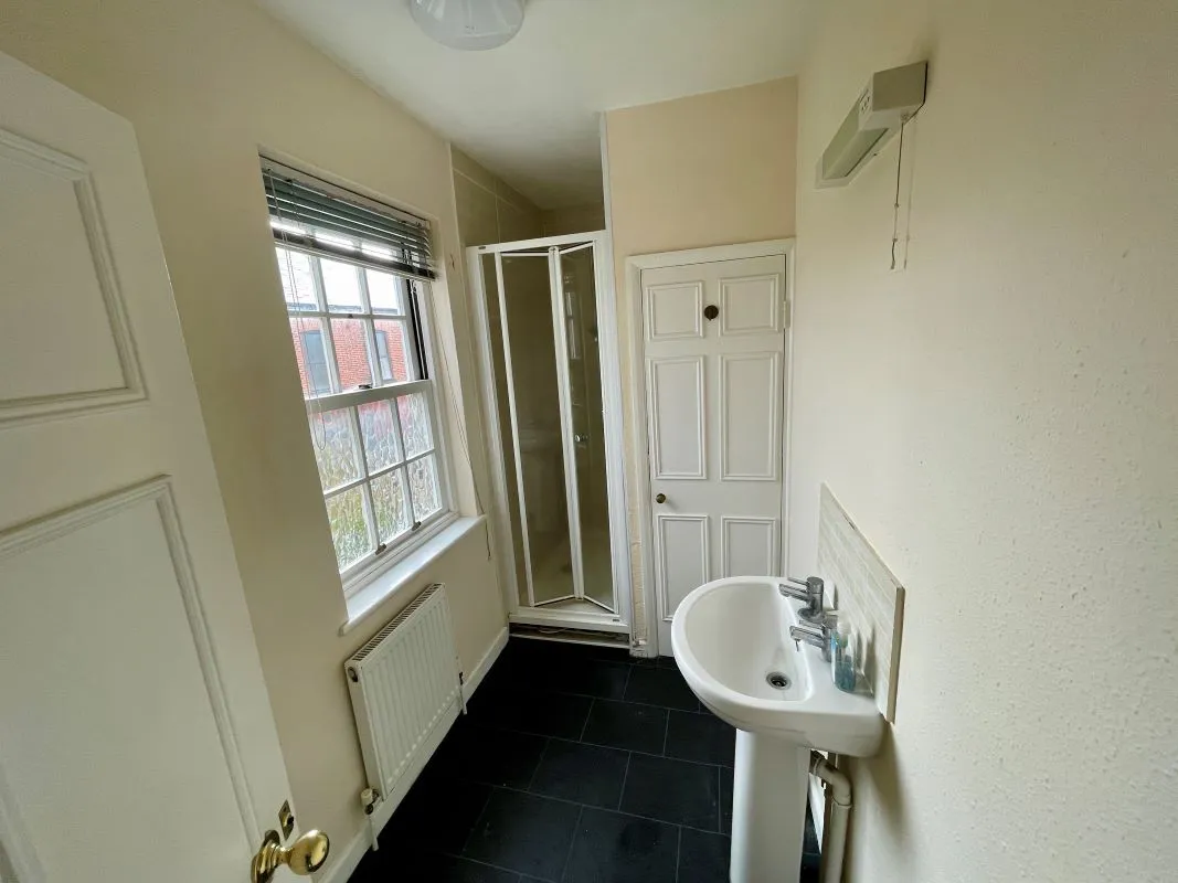 Colchester, Essex, CO2 7HB - Online Auctions