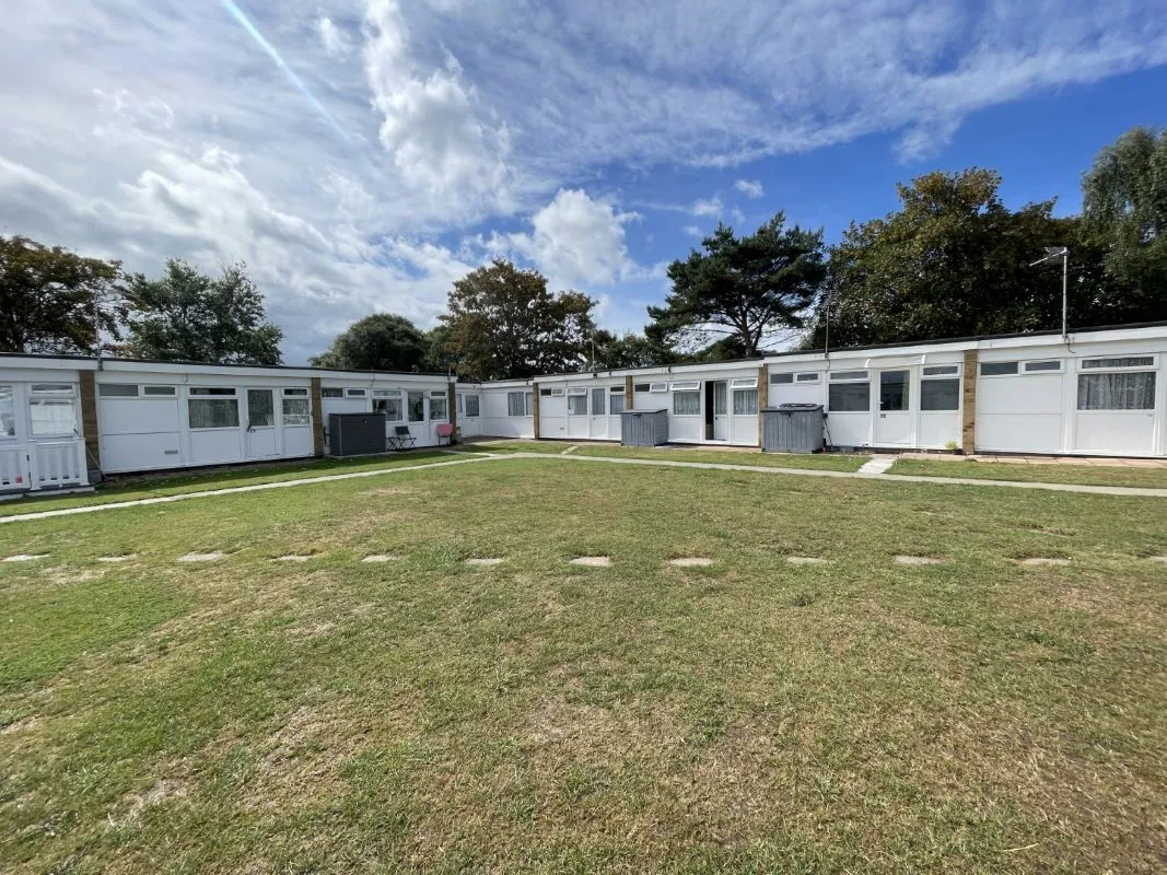 Hemsby, Great Yarmouth, Norfolk, NR29 4HS - Online Auctions