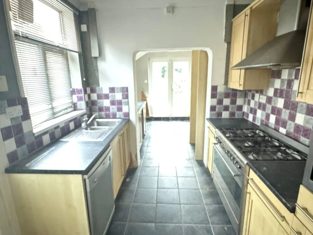 Spalding, Lincolnshire, PE11 2UN - Online Auctions