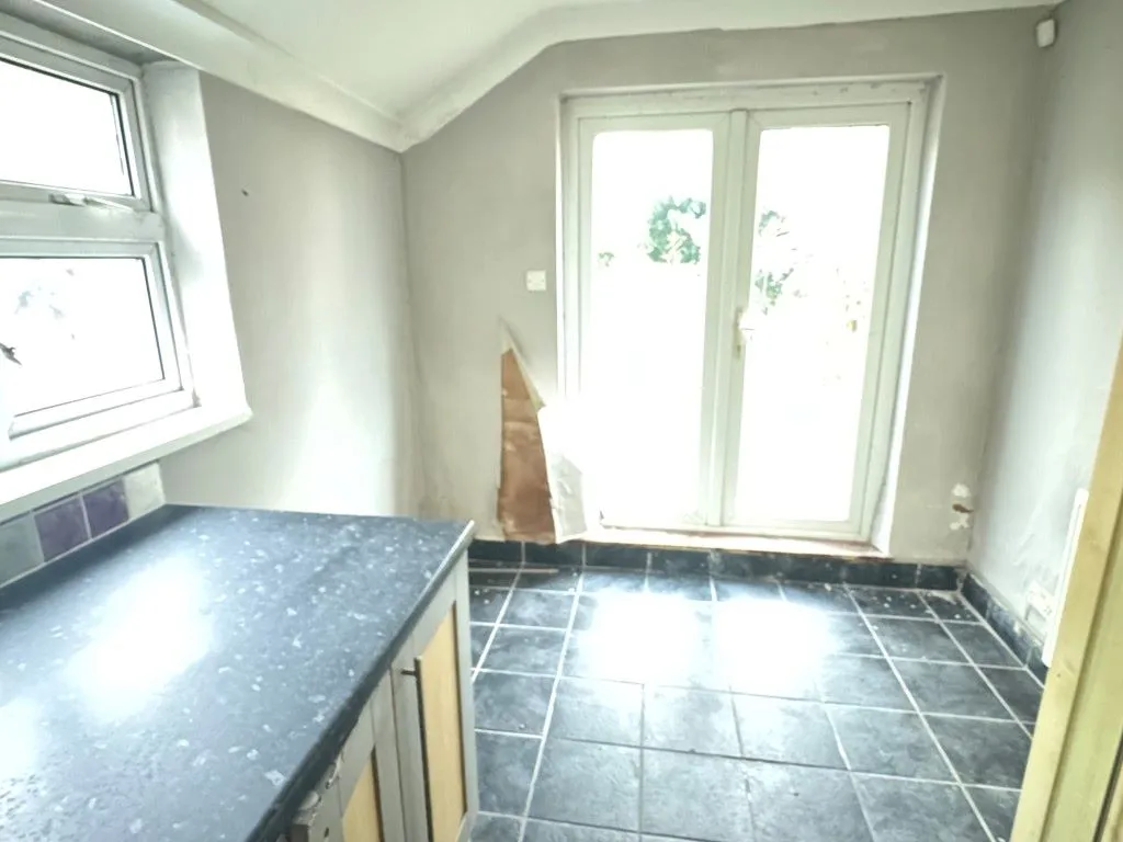 Spalding, Lincolnshire, PE11 2UN - Online Auctions