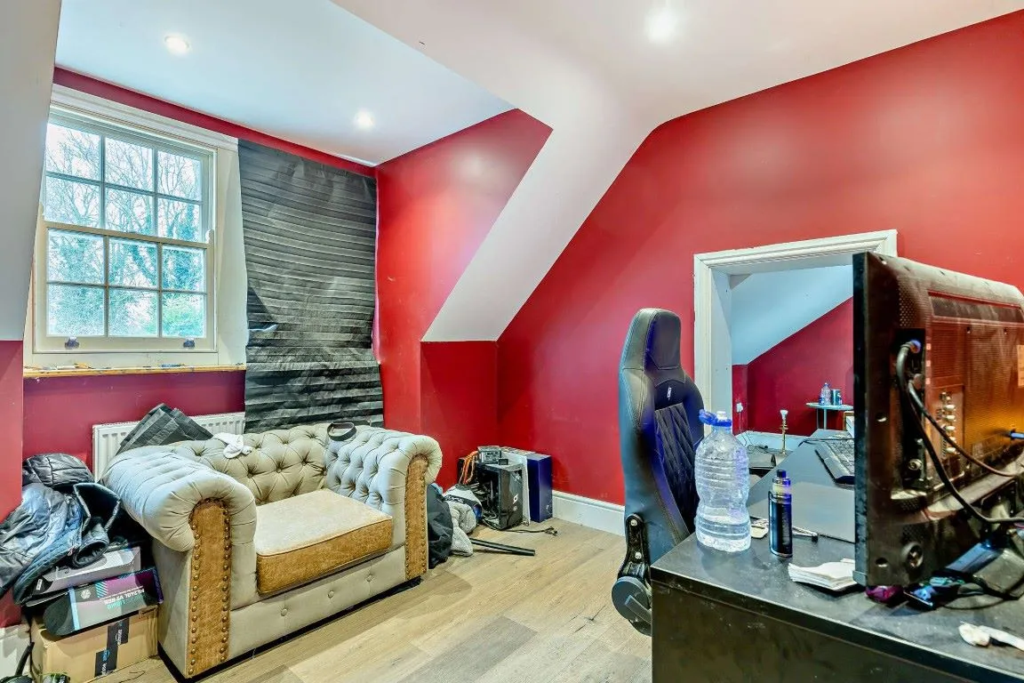 Meldreth, Royston, Hertfordshire, SG8 6NZ - Online Auctions