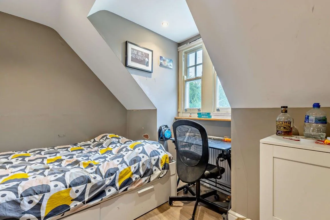 Meldreth, Royston, Hertfordshire, SG8 6NZ - Online Auctions