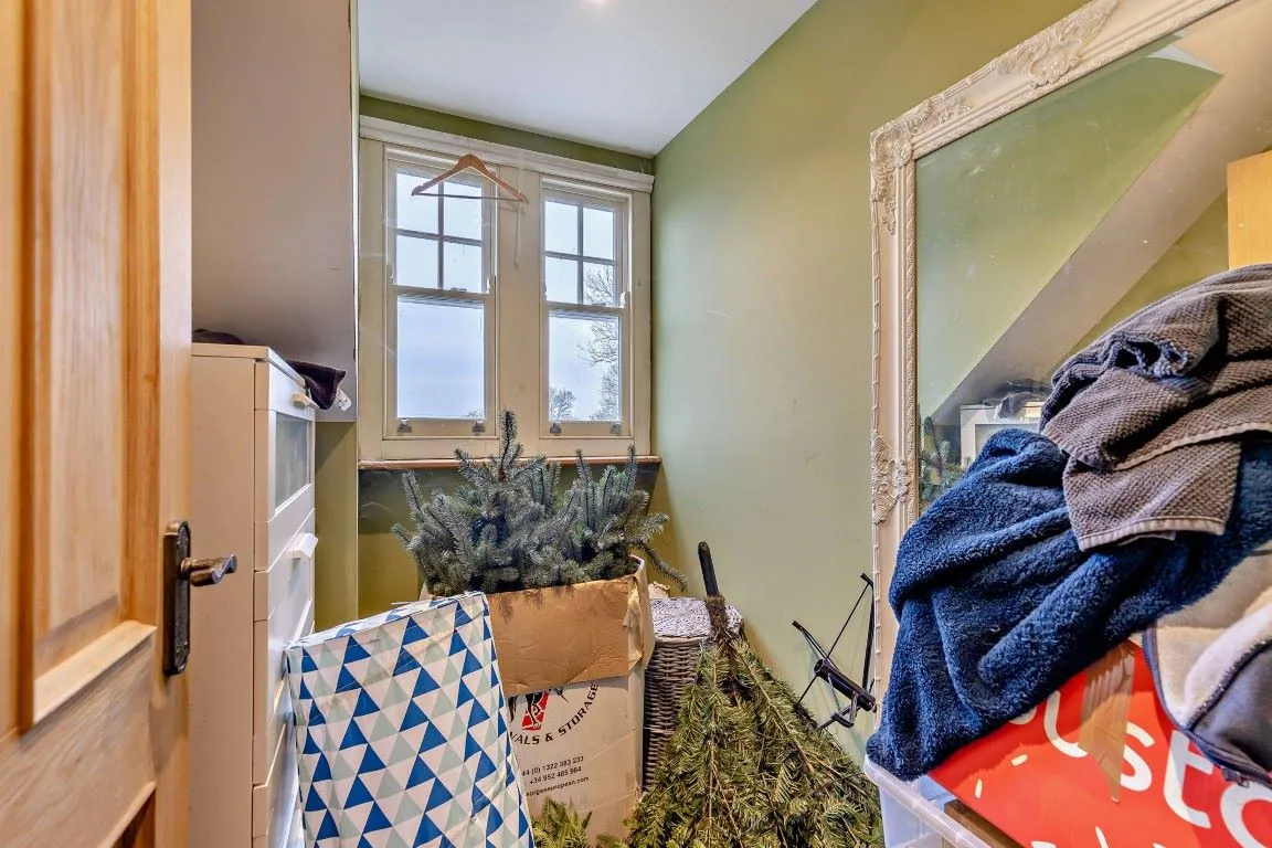 Meldreth, Royston, Hertfordshire, SG8 6NZ - Online Auctions