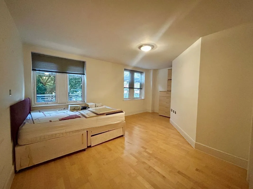 Ipswich, Suffolk, IP1 1TG - Online Auctions