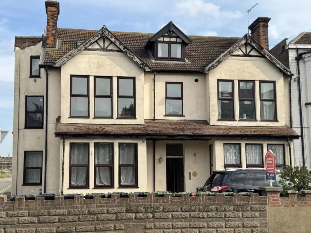 282 Southtown Road, Great Yarmouth, Norfolk, NR31 0JB - Online Auctions
