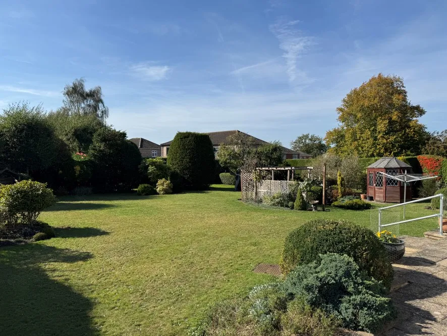 Property for Auction in East Anglia - 12 Sandy Lane, South Wootton, King&apos;s Lynn, Norfolk PE30 3NX