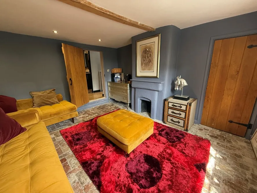 Property for Auction in East Anglia - The Cabinet, High Street, Reed, Royston, Hertfordshire SG8 8AH