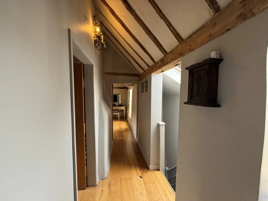 Property for Auction in East Anglia - The Cabinet, High Street, Reed, Royston, Hertfordshire SG8 8AH