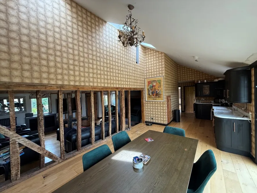 Property for Auction in East Anglia - The Cabinet, High Street, Reed, Royston, Hertfordshire SG8 8AH