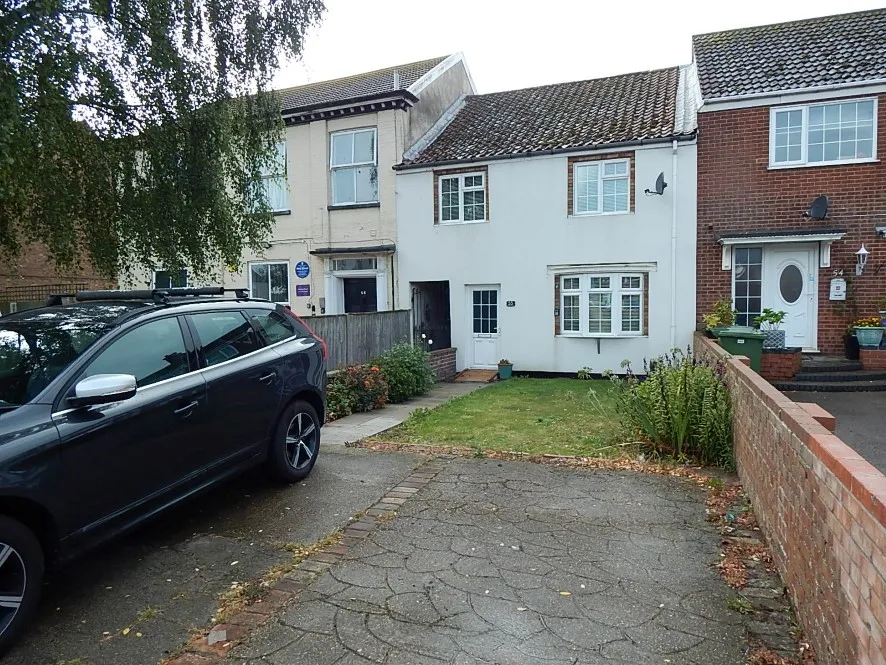 Property for Auction in East Anglia - 55A Southtown Road, Great Yarmouth, Norfolk NR31 0DX