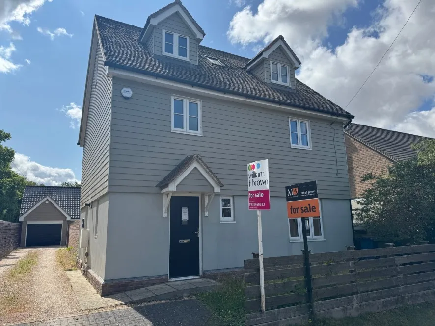 Property for Auction in East Anglia - Olive Stone, London Road, Six Mile Bottom, Newmarket, Suffolk CB8 0UF